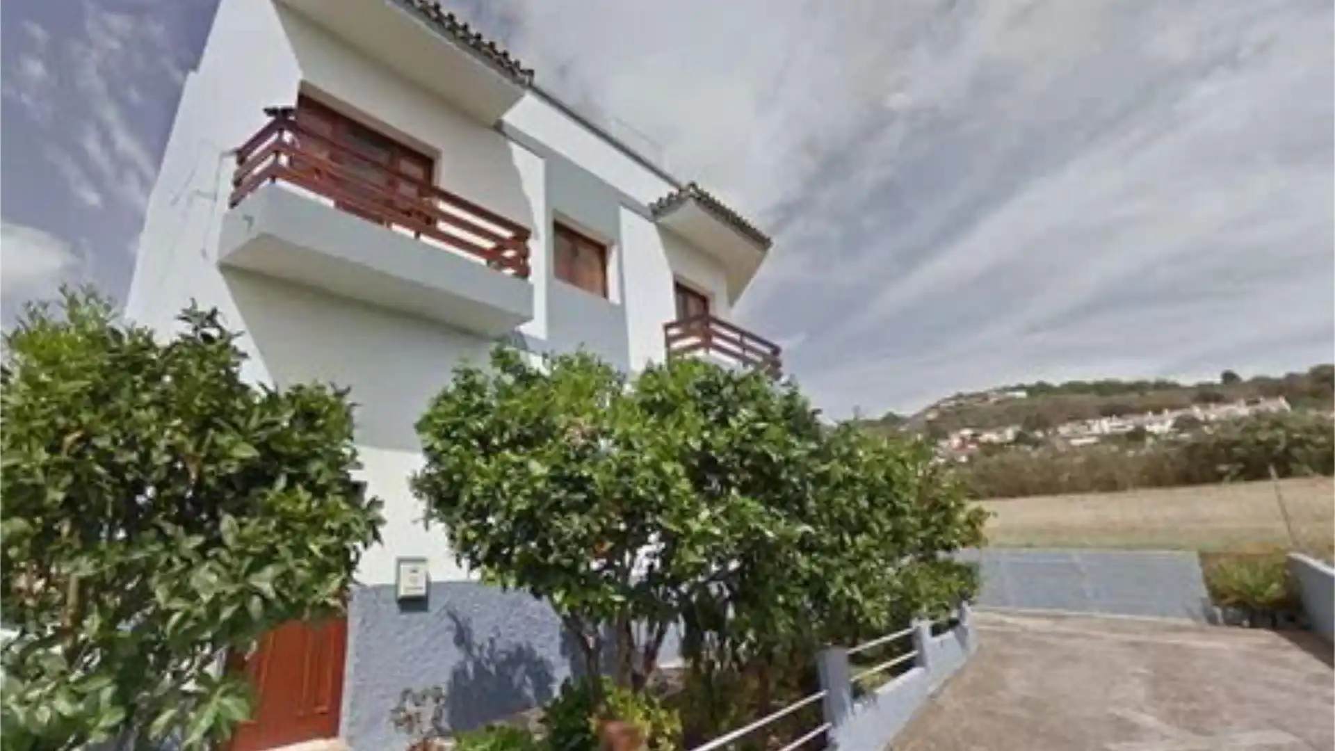 Chalet en  Avenida Monseñor Socorro Lantigua 15 - Foto 2