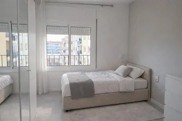 Piso en  Carrer Santiago Rusiñol 38 - Foto 5