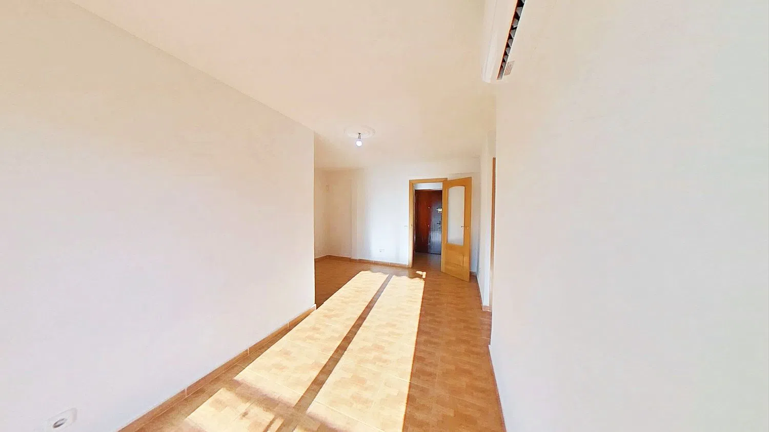 Piso en La Alhóndiga - Foto 3