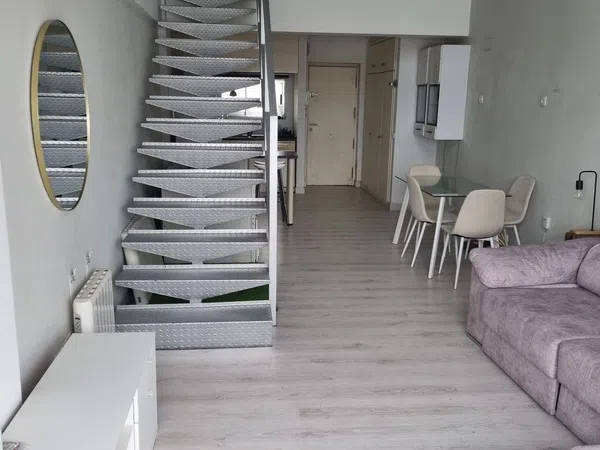 Estudio en paseo de Europa, 7