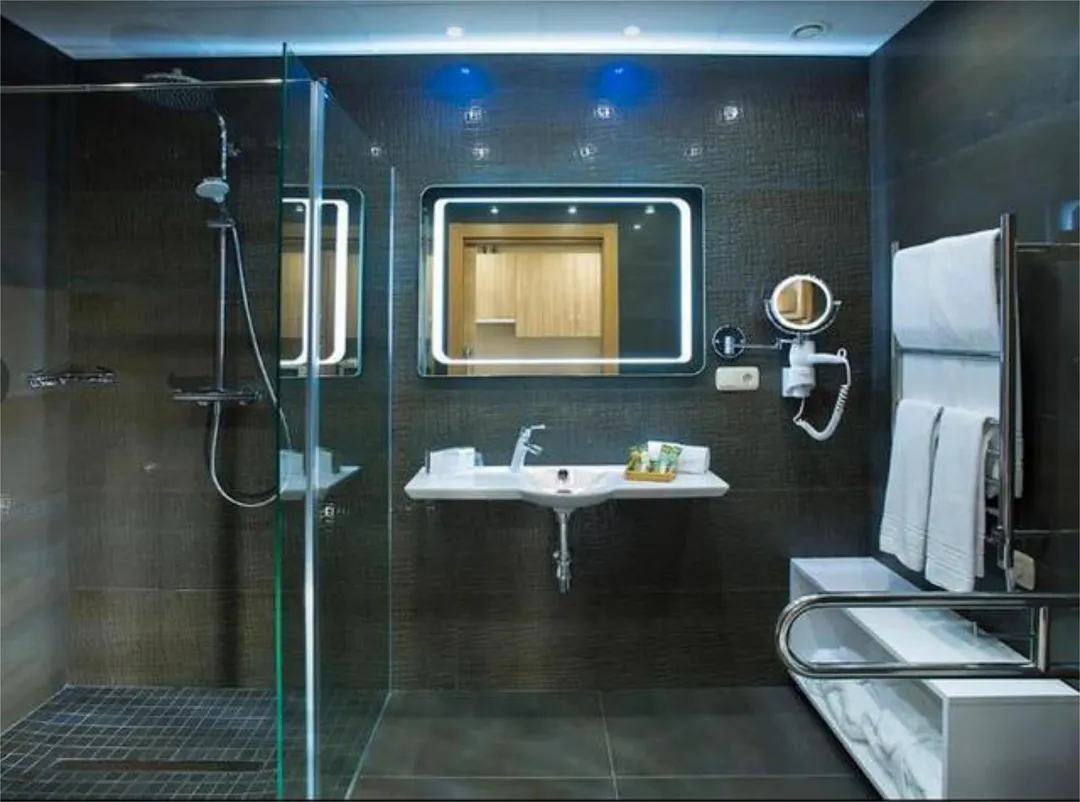 Apartamento en Benalmadena playa - Foto 4