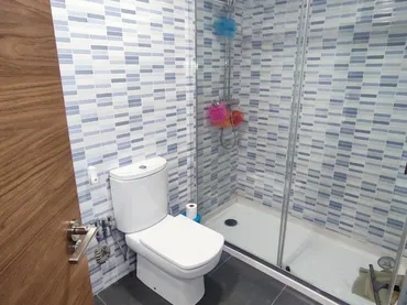 Apartamento en  Carrer d'Enric Granados 6 - Foto 8
