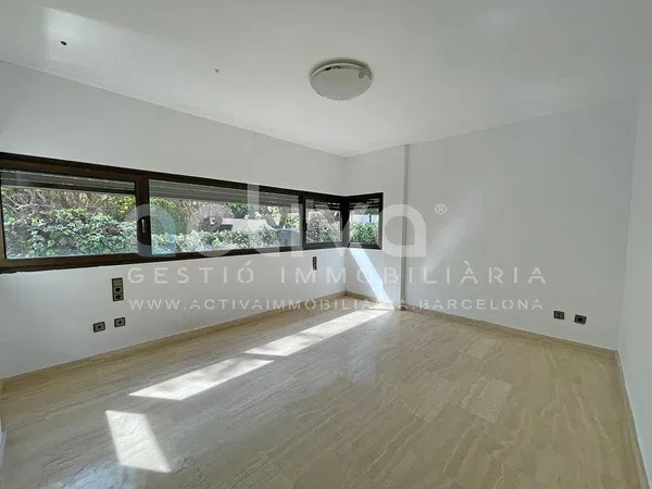 Chalet pareado en La Miranda - Ciutat Diagonal - Foto 18