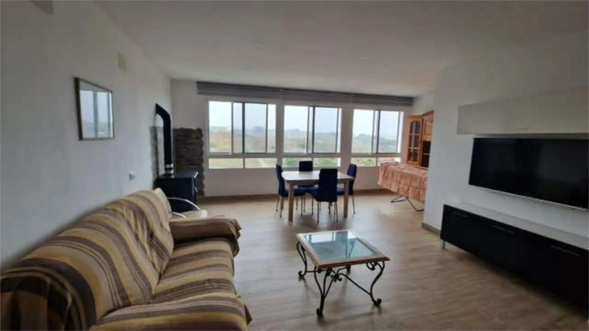 Piso en Alegria de la Huerta - Foto 1