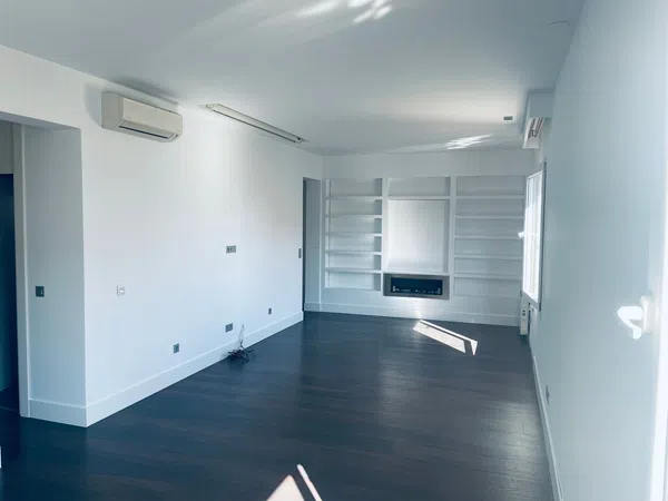 Piso en calle de Colombia, 9