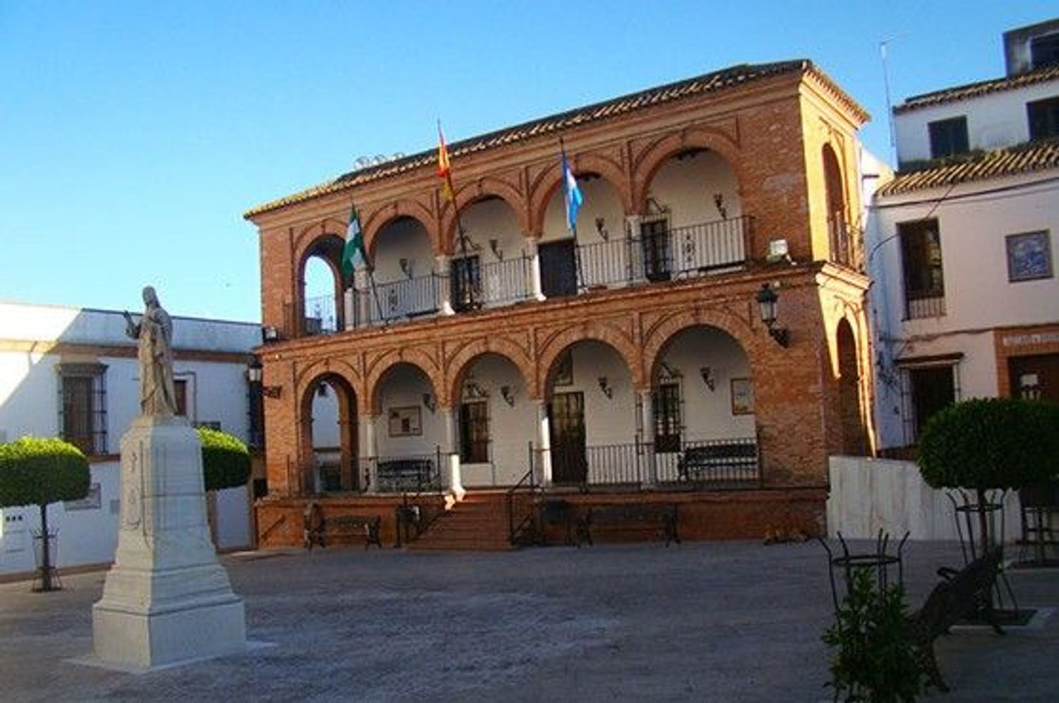 Chalet adosado en Bollullos Par del Condado - Foto 19