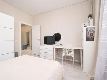 Piso en  Carrer de Sant Josep de Pignatelli 8 - Foto 6