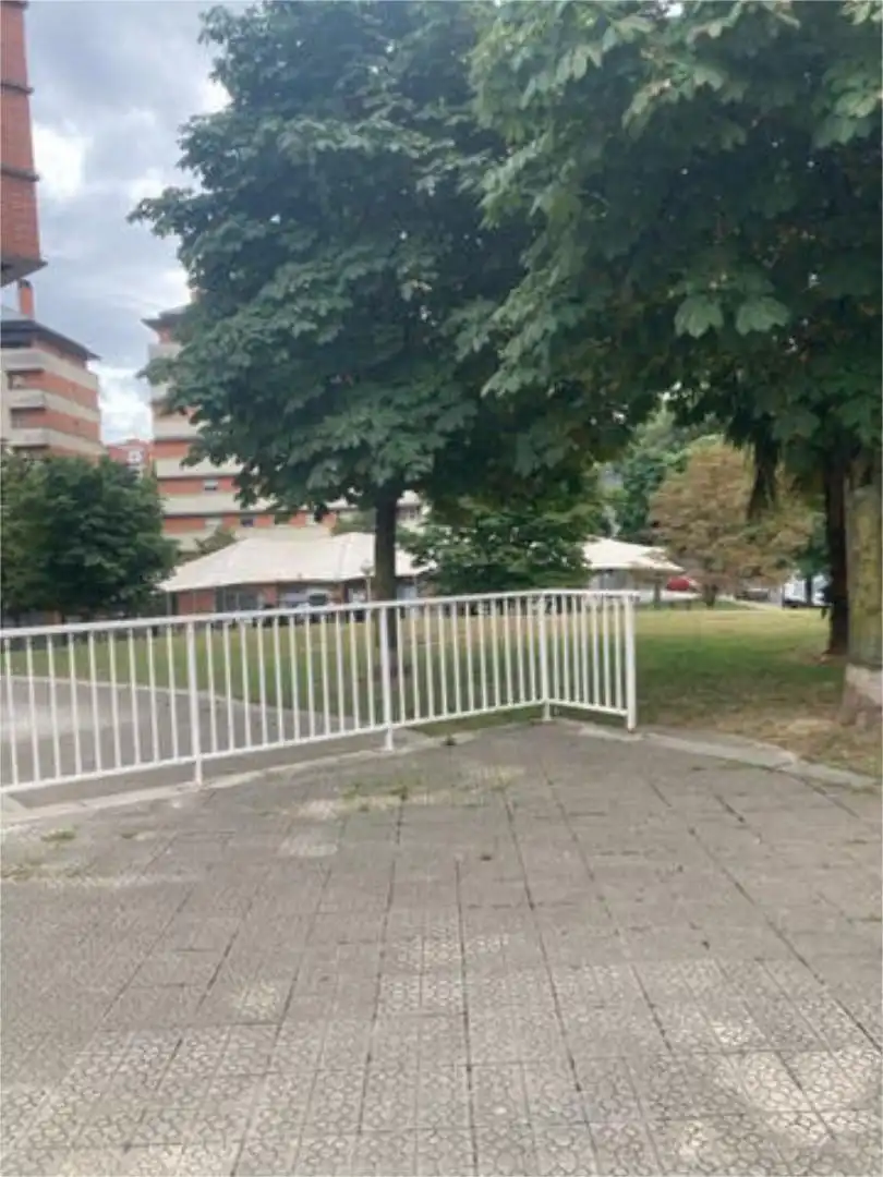 Piso en Santutxu - Foto 2