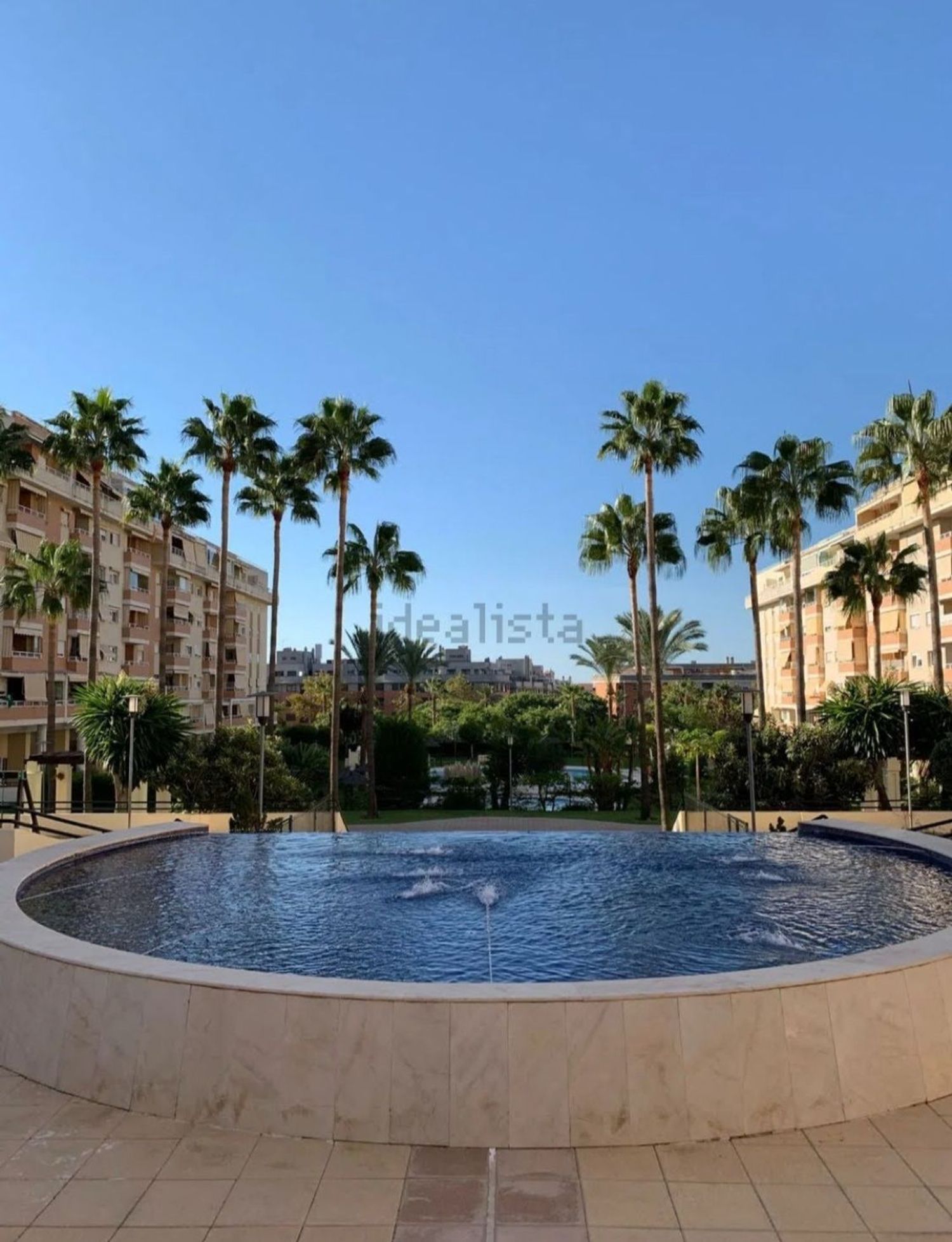 Piso en avenida del Editor Ángel Caffarena, 29 - Foto 2