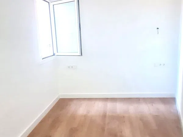 Piso en Calle de Cornella de Llobregat, Les Planes, Les Planes - Foto 13