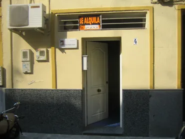 Local comercial en  Calle Teniente Rodríguez Carmona 6 - Foto 6