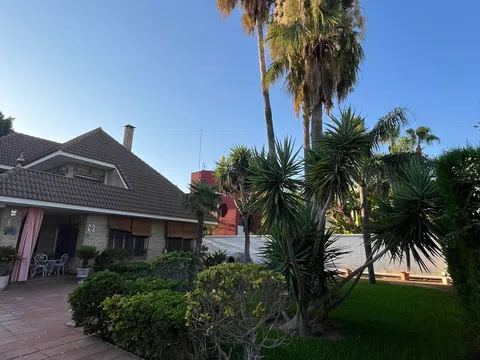 Casa independiente en Urbanización Fuentequintillo, 3