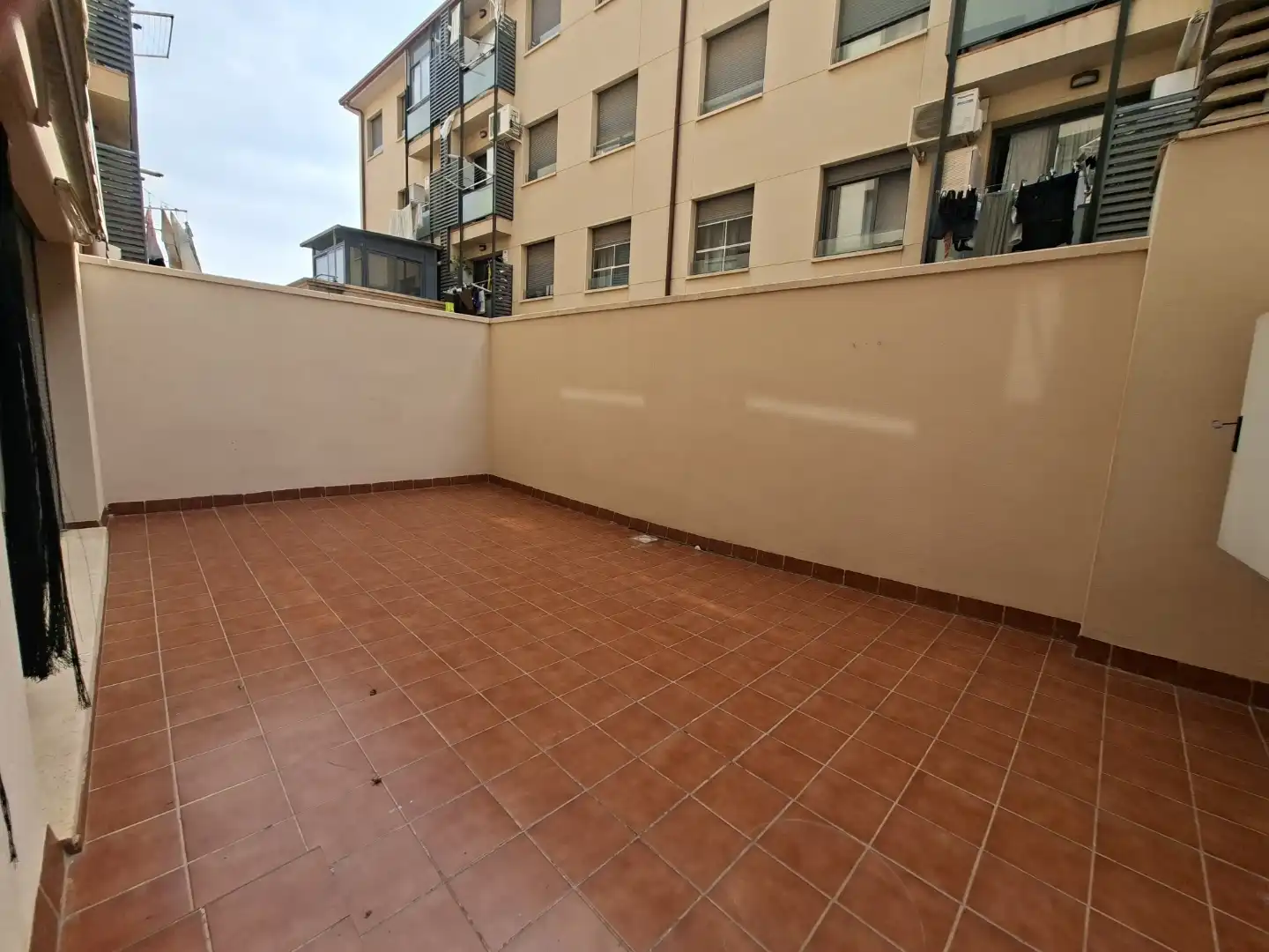 Piso en  Carrer d'Emili Miró 8 - Foto 16