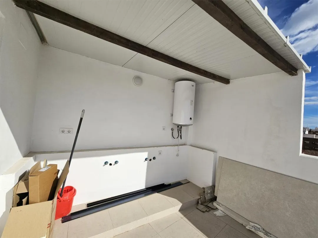 Piso en  Carrer de Vicent Brull 88 - Foto 2