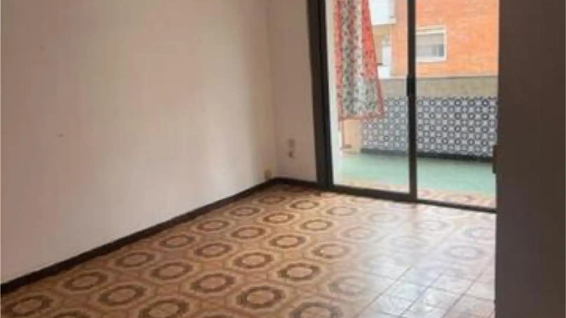 Piso en Cornella - Foto 1