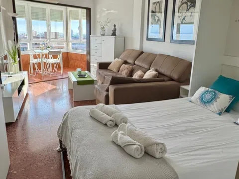 Estudio en avenida Pinar, 4