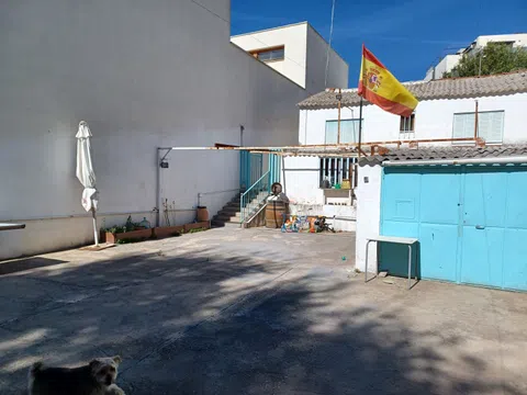 Casa independiente en camino Viejo de Burgos, 37