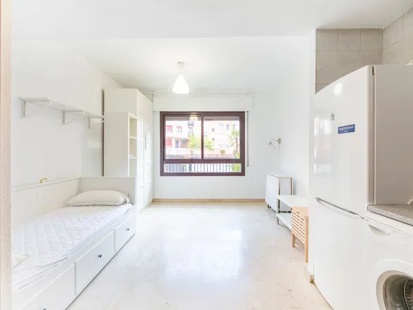 Estudio en calle de Jaime el Conquistador, 13