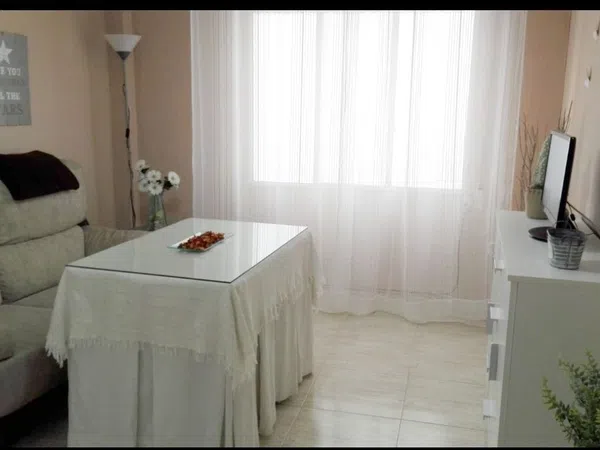 Piso en calle José María Valdenebro, 38