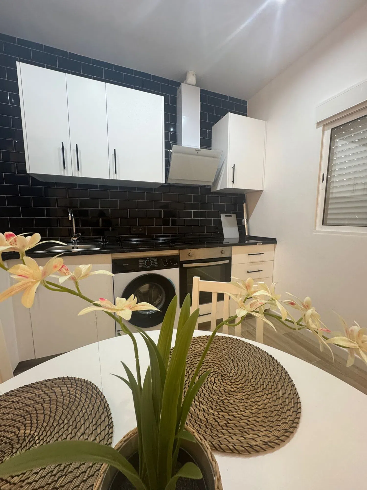 Estudio en Grupo los Millones, 6 - Foto 19