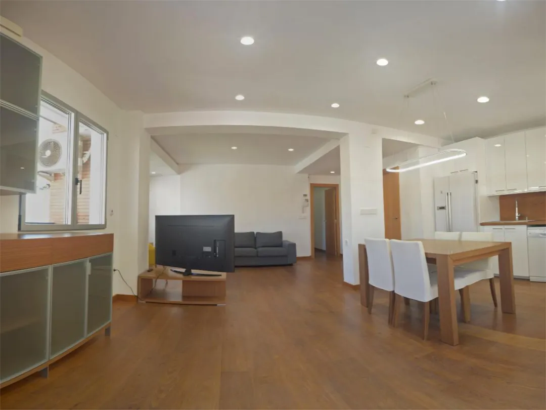 Piso en  Plaça del Músic López Chávarri 5 - Foto 1