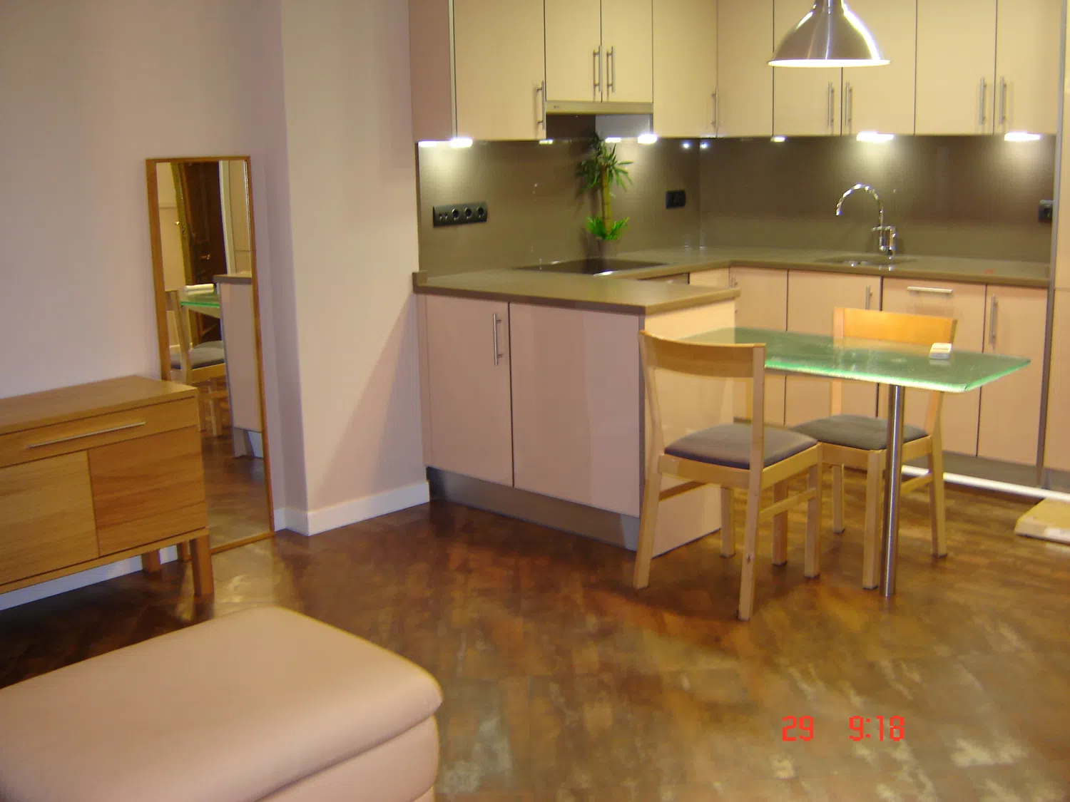 Estudio en calle Rafael Bergamín, 6 - Foto 1