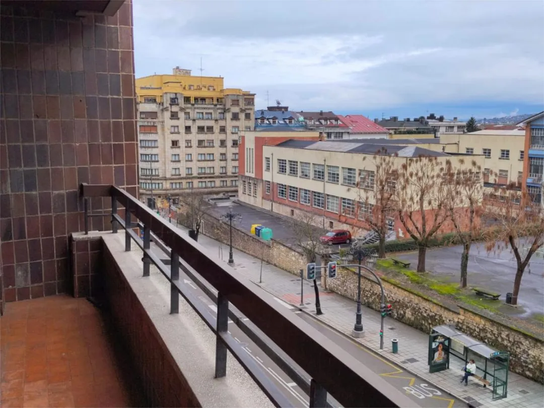 Piso en  Calle Leopoldo Calvo Sotelo 2 - Foto 14