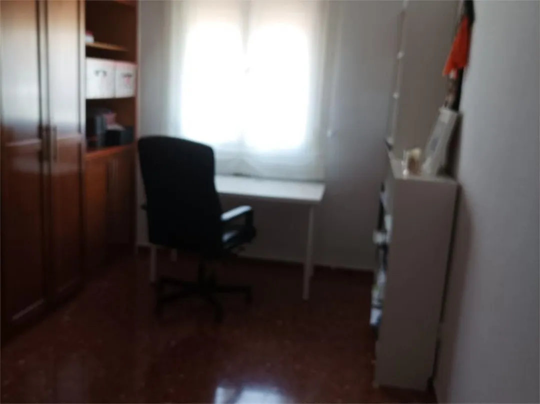 Chalet en  Avenida Reina Sofia 26 - Foto 9