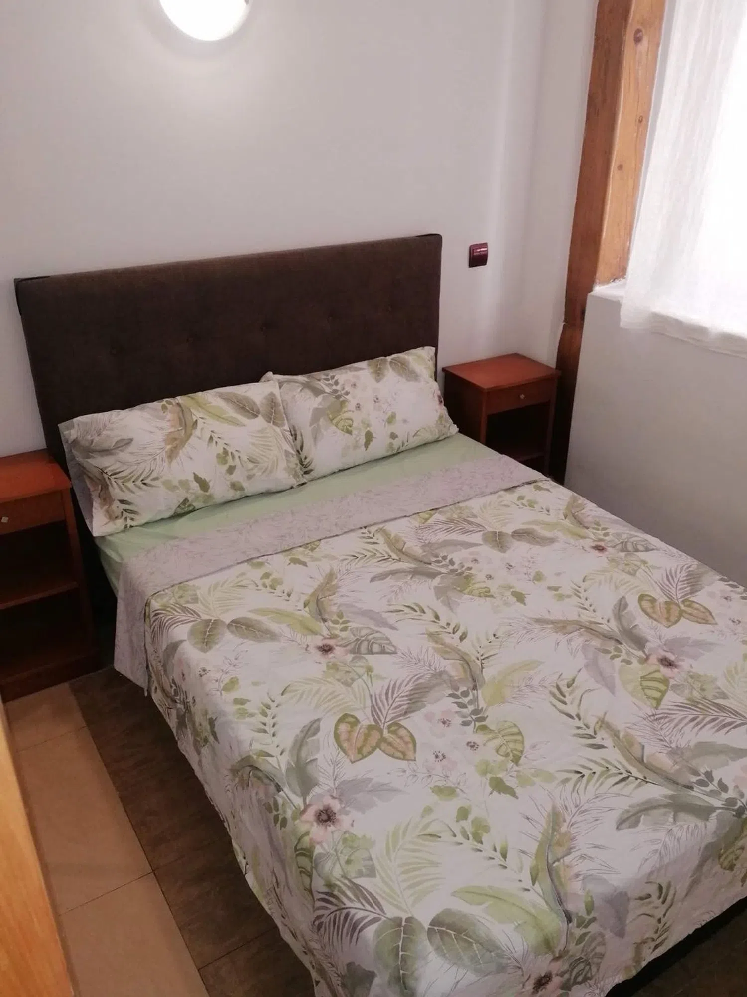 Piso en calle de Isabel la Católica, 19 - Foto 2