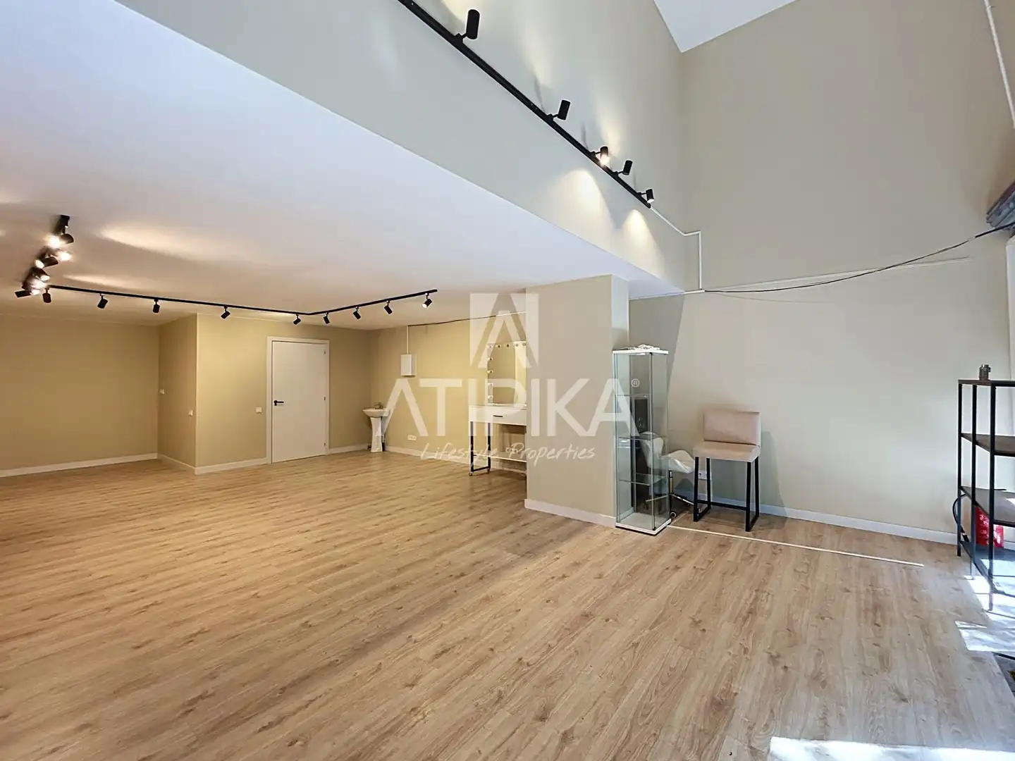 Local comercial en  Barcelona Capital - Foto 3