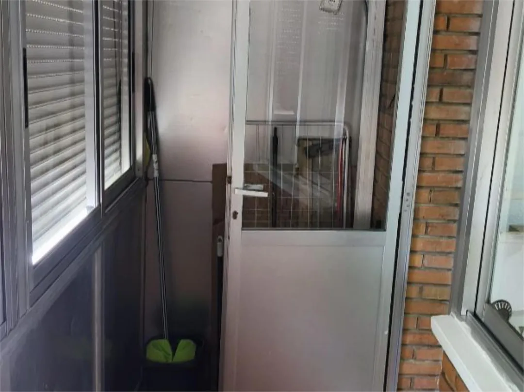 Piso en  Avenida de Entrevías 36 - Foto 2