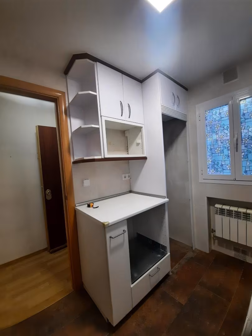 Piso en  Calle de San Restituto 8 - Foto 2