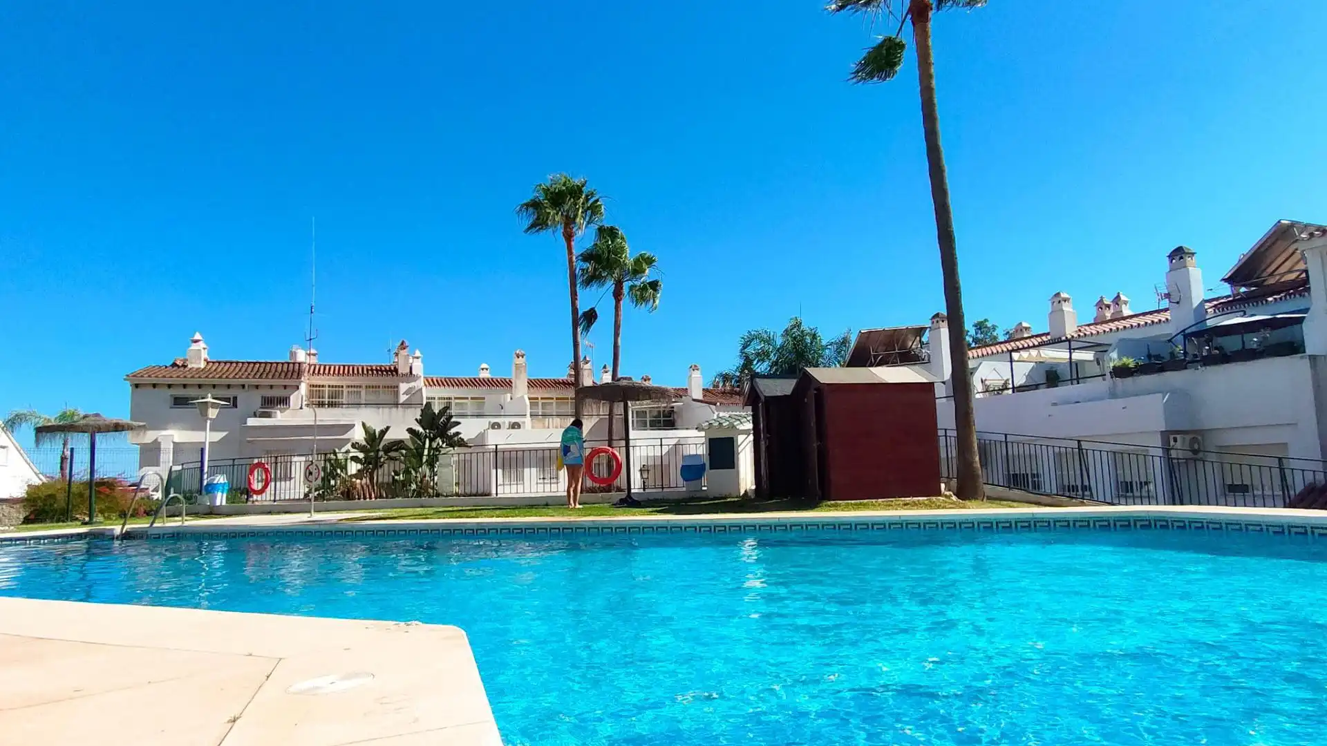 Casa adosada en  Calle e Ramos de Sierrezuela 42 - Foto 1