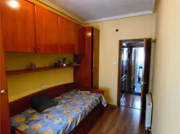Piso en Moreda Aller - Foto 1
