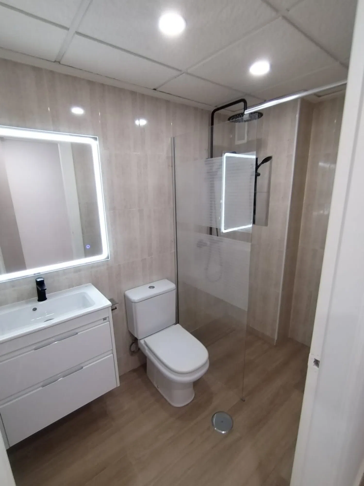 Piso en calle Venecia, 6 - Foto 6