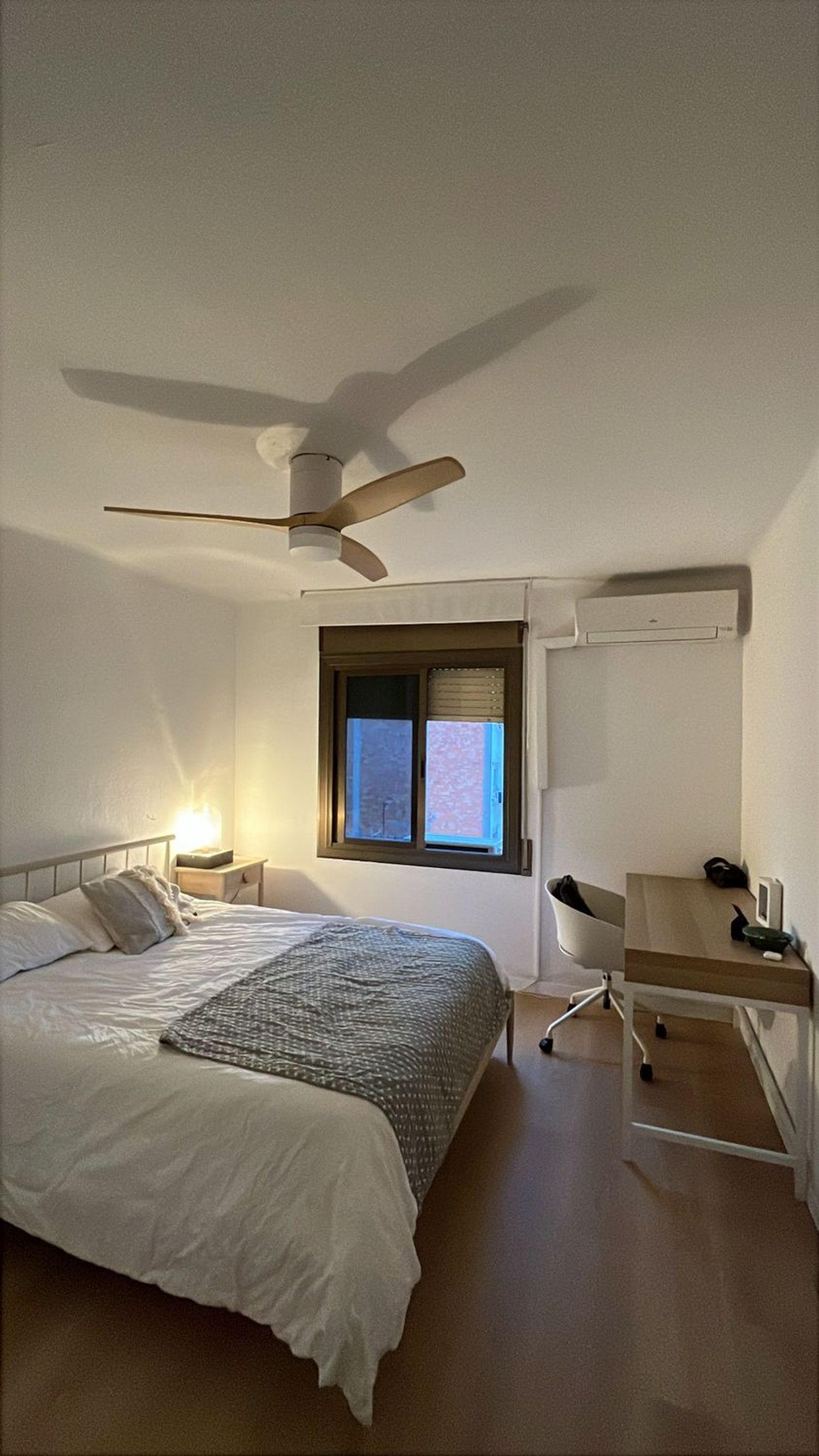 Piso en calle de les Roselles, 26 - Foto 2