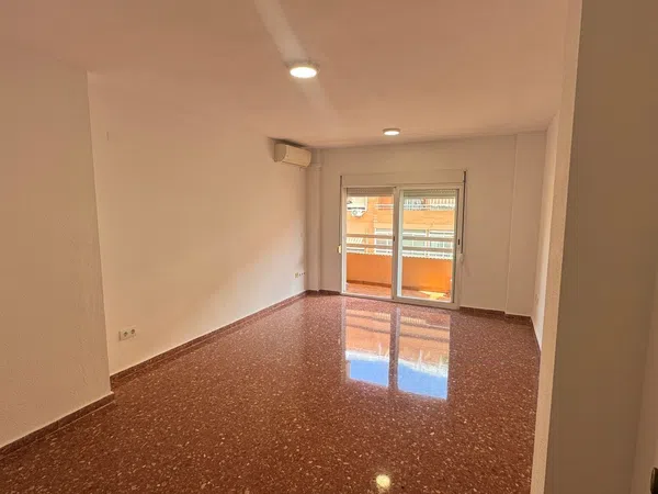 Alquiler de piso en Calle de Dolores Marqués, 9