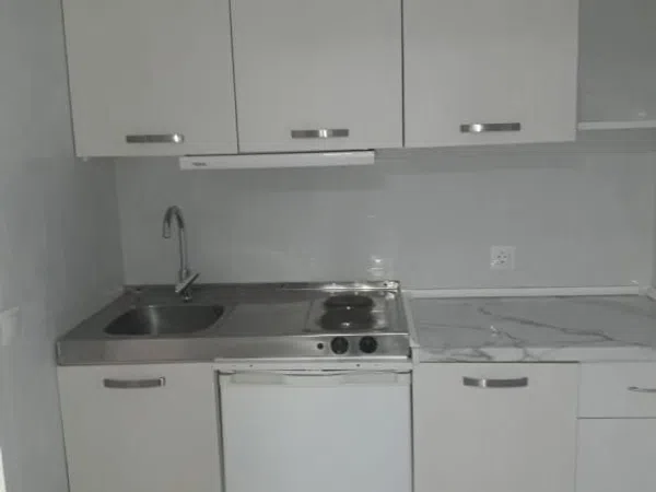 Alquiler de estudio en Avenida del Parque, 1 - Foto 3
