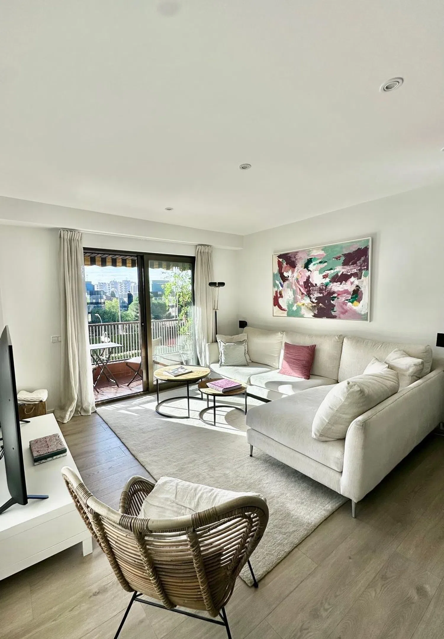 Piso en calle de Emilio Vargas, 18 - Foto 1