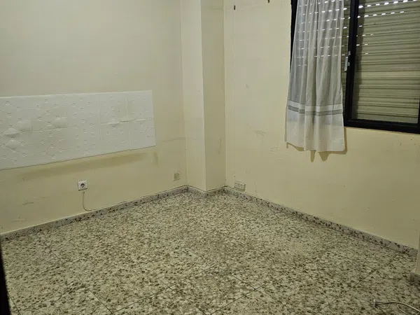 Piso en Calle Rodrigo de Triana, 26 - Foto 4