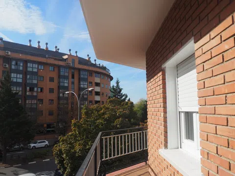 Piso en calle de José María de Pereda, 54