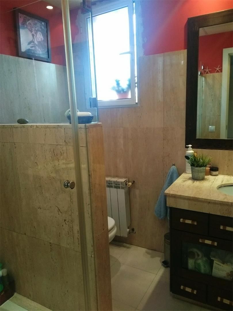 Piso en  Calle Escultor Fernández Márquez - Foto 5