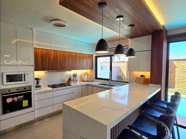 Casa independiente en calle 06d Nva Andaluc, 32 C - Foto 1