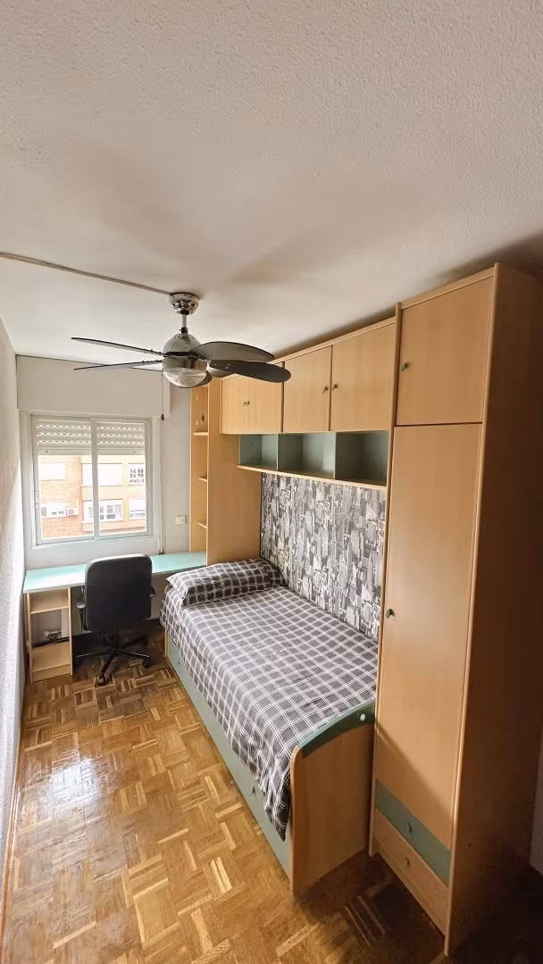 Piso en  Plaza de Pau Casals 8 - Foto 16