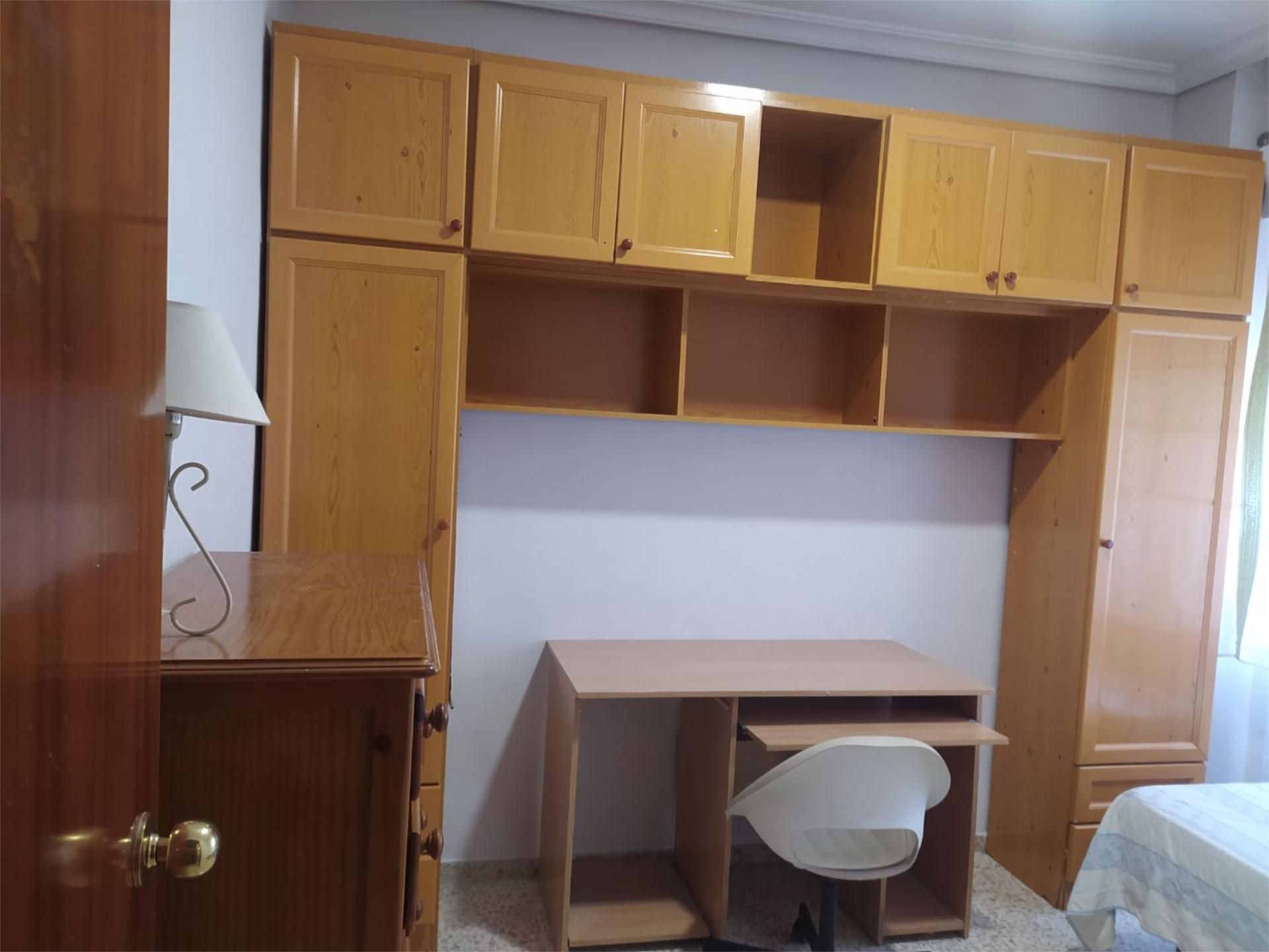 Piso en  Avenida de la Reina Mercedes 19 - Foto 14