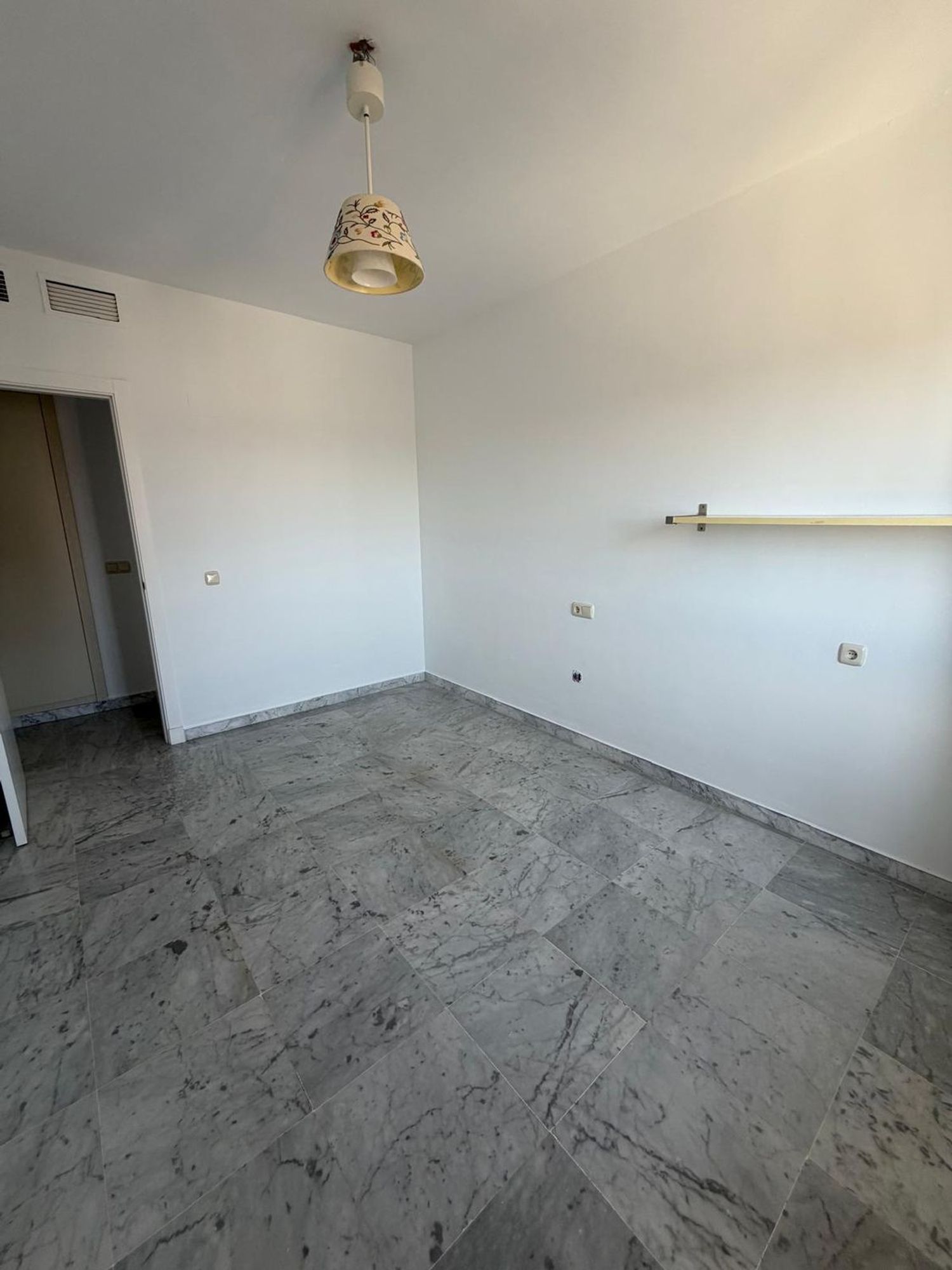 Piso en Avenida Concejal Alberto Jiménez-Becerril, 10 - Foto 6