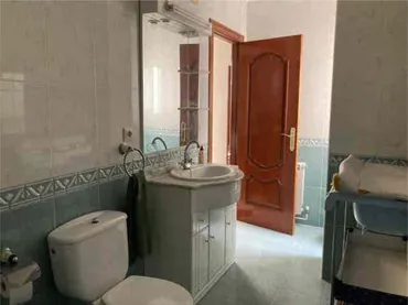 Piso en Alcaudete - Foto 4