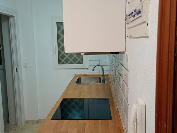 Piso en venta en Avenida de los Almendros, 7 - Foto 4