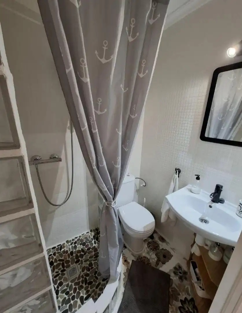 Estudio en  Carrer Sol Naixent 18 - Foto 12