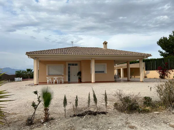 Casa o chalet independiente en Avenida de los Rosales, 22 - Foto 2